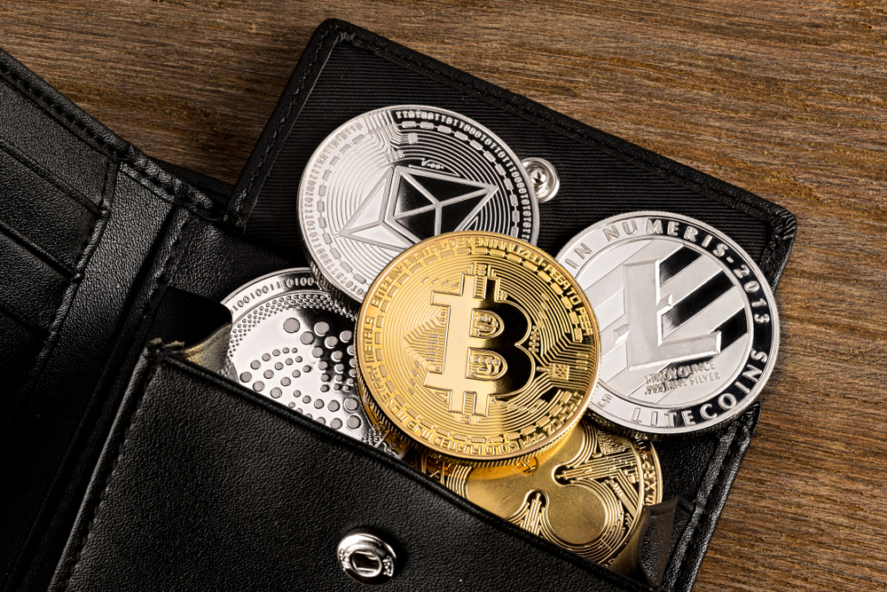 How to manage multiple crypto wallets